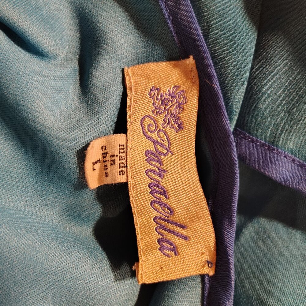 Dress - Picture 3 of 3